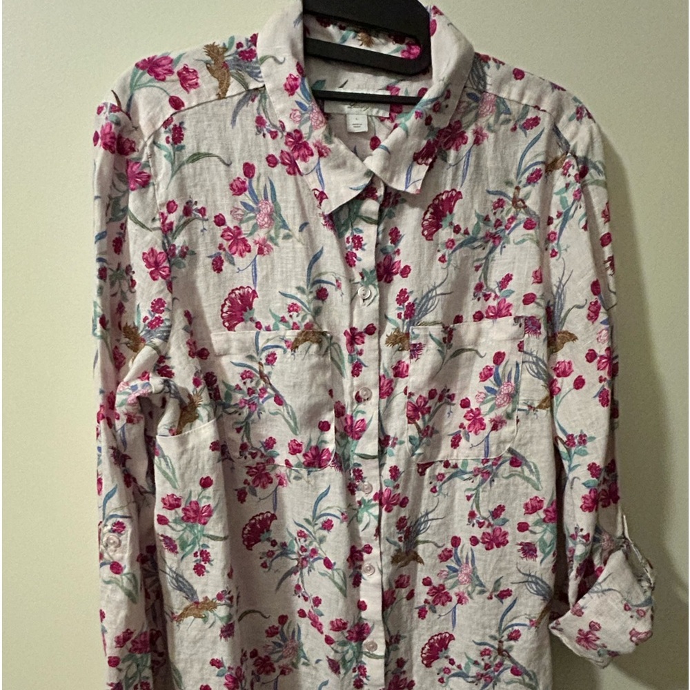 Macy’s Charter Club Linen pink flowered blouse. Worn once! 2 pockets